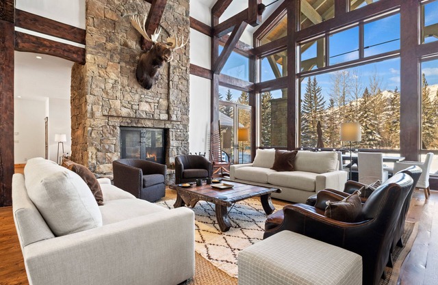 RMR: Grand View Retreat Home in Wilson