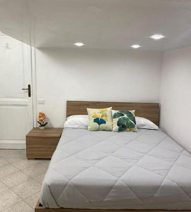 ROBIN SUITES 2