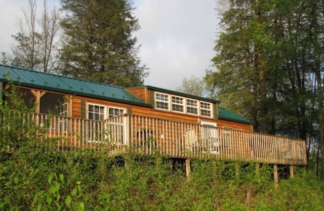 Rockabye Ridge Cabin in Damascus, Virginia