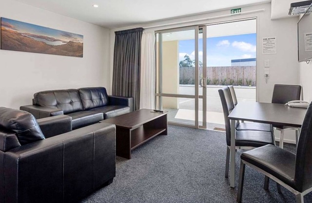 Rolleston Highway Motel