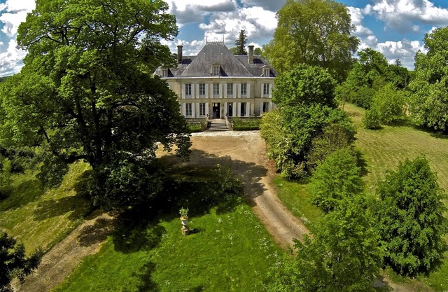 Romantic chateau XIX in big private estate with river and pool. Weddings