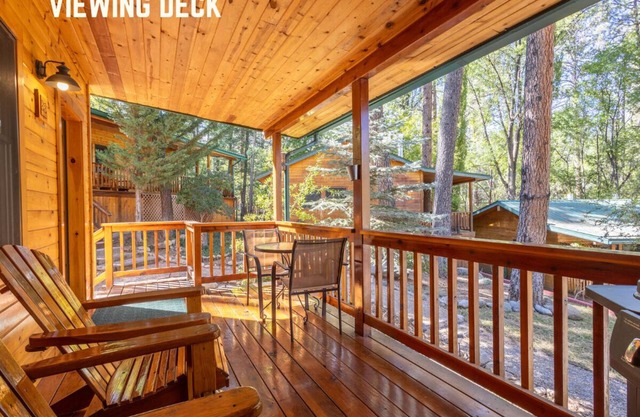 Romantic Creekside Cabin | Hot Tub & Pine Views