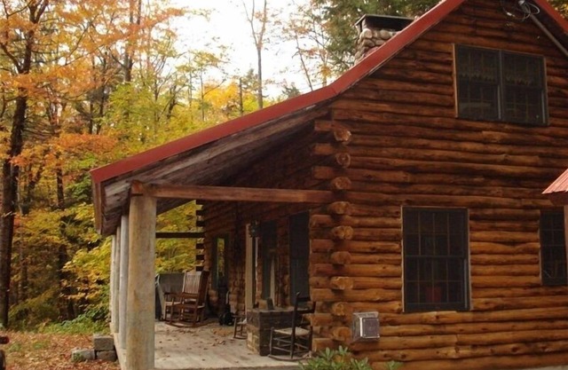 Romantic Log Cabin in Jackson NH