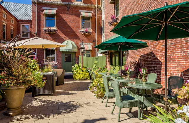 Romantic Main Street retreat with Juliet balcony, garden patio, & WiFi