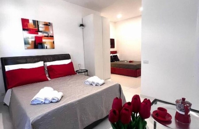 ROME AIRPORT SKY Apartments - Royal