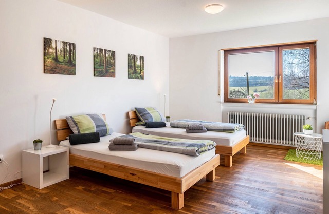 Room 'Familienzimmer' with Shared Terrace, Shared Garden and Wi-Fi