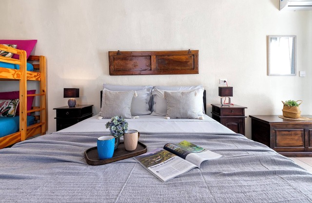 Room 'Favola' with Shared Terrace, Wi-Fi and Air Conditioning