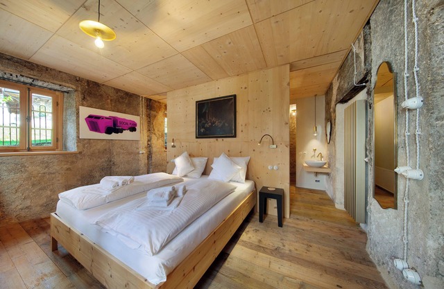 Room 'Fórnu' with Mountain View, Shared Terrace and Wi-Fi