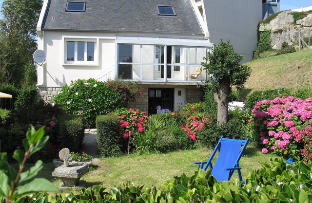 Roscoff, family house near the sea, near downtown