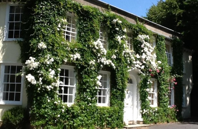 Rose in Vale Country House Hotel