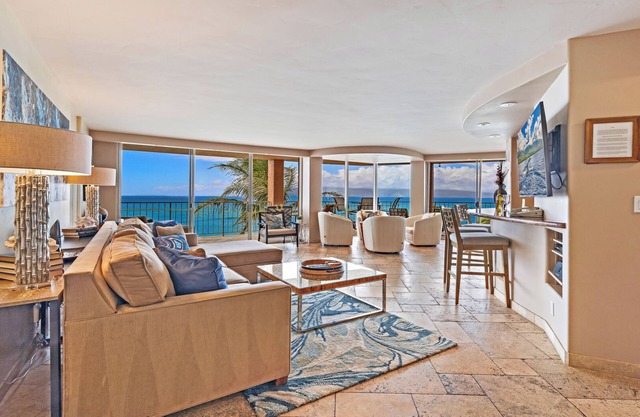 Royal Kahana 610 by Gather: Stunning Oceanfront Condo w/Wraparound Lanai & Pool