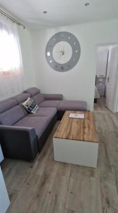 Rozmaring Apartman Csopak