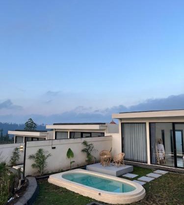 Rumah pinggan private pool