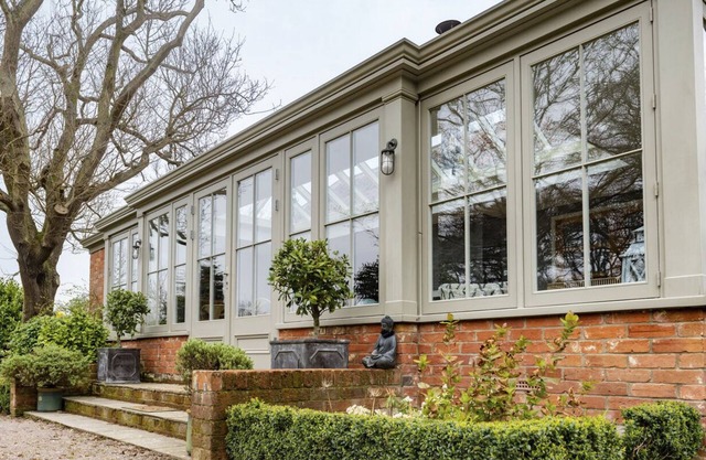 Runton Cottage - Five Bedroom Villa, Sleeps 8