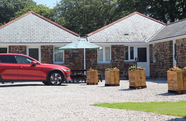Rural, relaxing accommodation with tranquil scenery