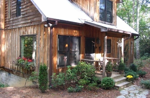 Rustic and Sophisticated Accommodation