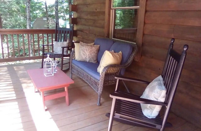 Rustic Cedar Cabin