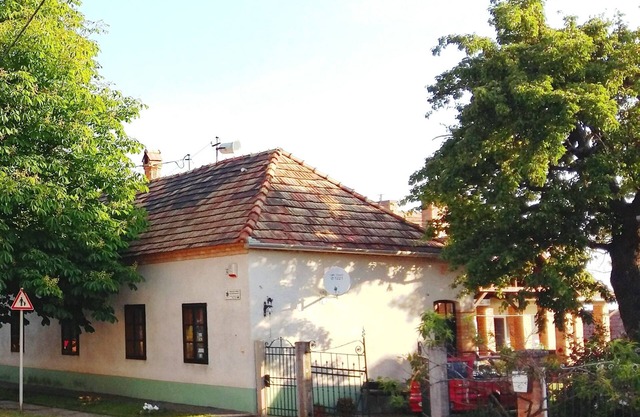 Rustic charm - two bedroom suite 8601