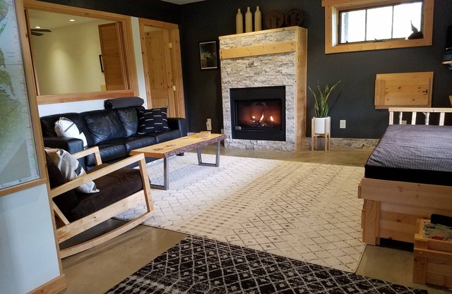 Rustic surroundings with modern comforts