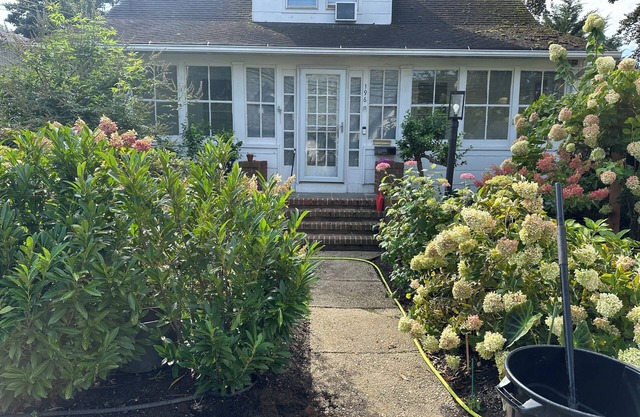 Ryder Cup 1 min. away: 4-bedroom house in Bethpage-Farmingdale, bygone charm