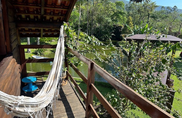 Sítio Morada do Pai: Piscina e Descanso
