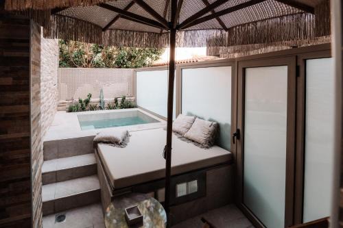 Sabbia Mini Pool Suites II