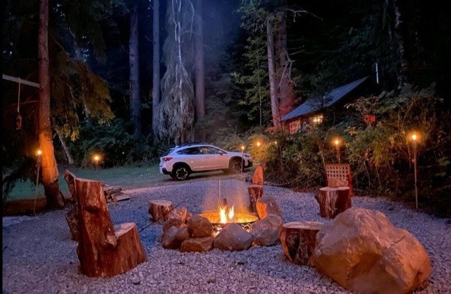 Safari Cabin at the shadows of Mt. Rainier
