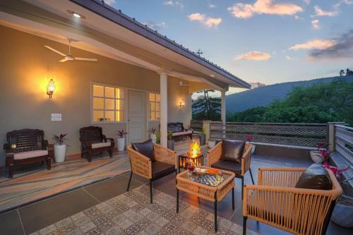 SaffronStays Mont Tierra