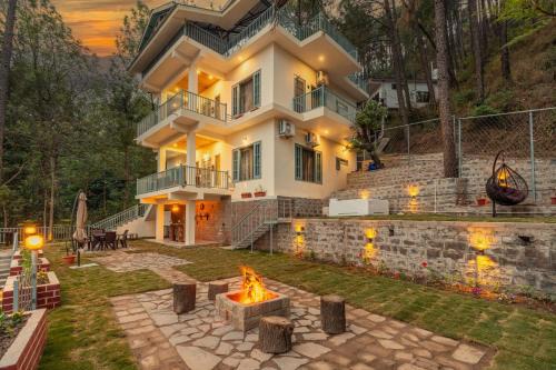 SaffronStays Naaz