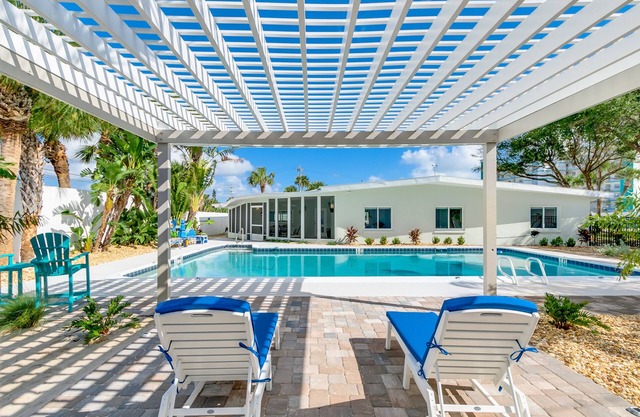 SailAway House, 200 Yards to Cocoa Beach, Sleeps 8 Adults, 3 Kids, Private Pool