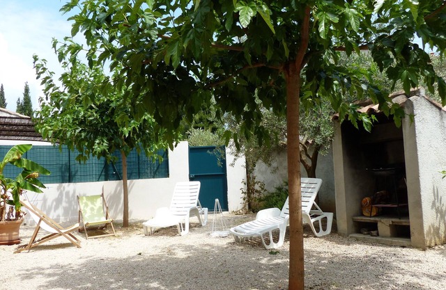 SAINT-CYR-SUR-MER/LES LECQUES - Apartment BAUME, T2 for 4 people