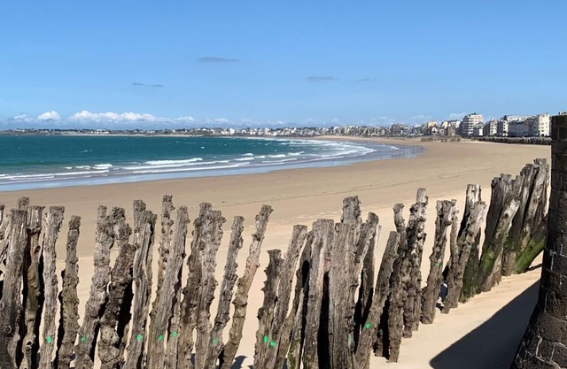 Saint-Malo Gîte 3-7 people, walking distance to the beach and shops, 3 bedrooms wifi parking