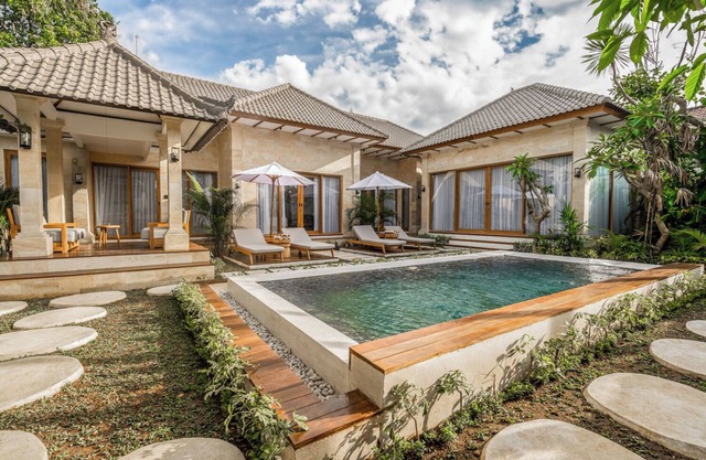 Saka Villa - Three Bedroom Villa, Sleeps 6