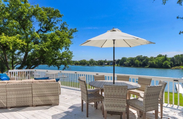 Salem Luxury Lg Lake Hm|Game Room|The Great Escape|SkyRun