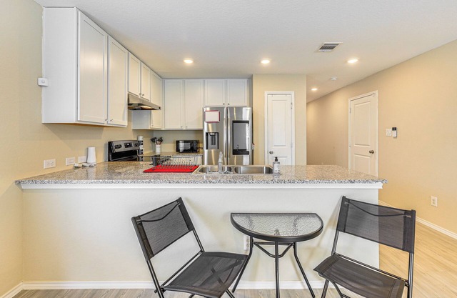San Antonio Vacation Rental: 3 Mi to Lackland AFB