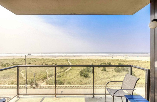 Sand & Sea (306 308) - 2x Luxury Oceanfront condos