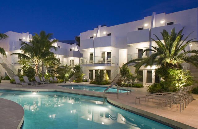 Santa Maria Suites