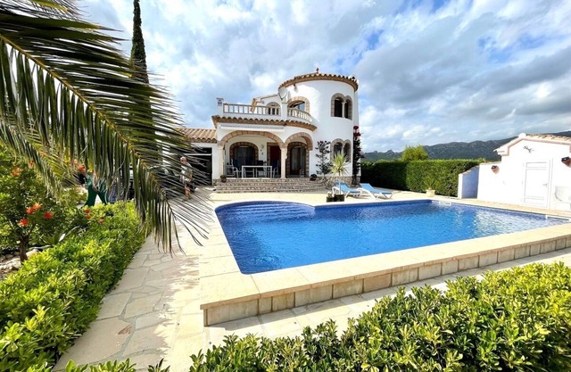 SAONA VILLAS (CP PHIL): villa 6 people, private pool