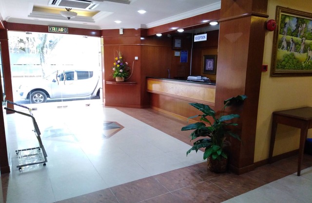 Sara Hotel