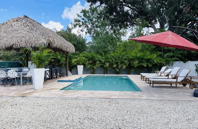 Sarasota Paradise Home Near Siesta Key Beach & IMG Academy