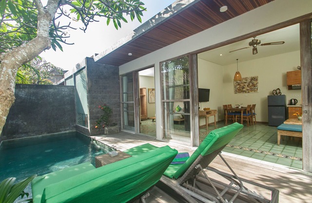 Sari Dana Villas