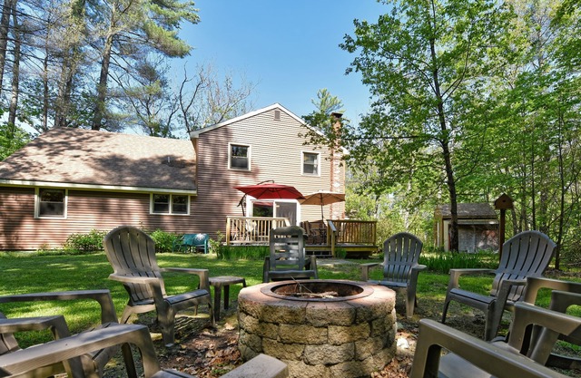 Save 25% now - 5/16 House Near Echo Lake, Close to Diana's Bath & N. Conway
