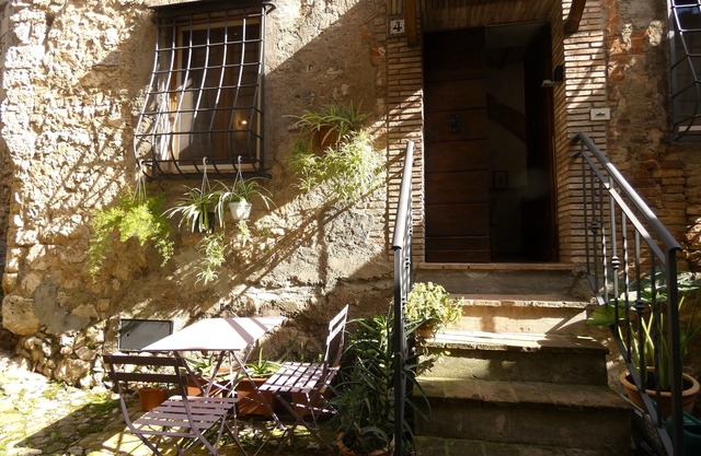 Scappo IN Umbria, nel Vicolo