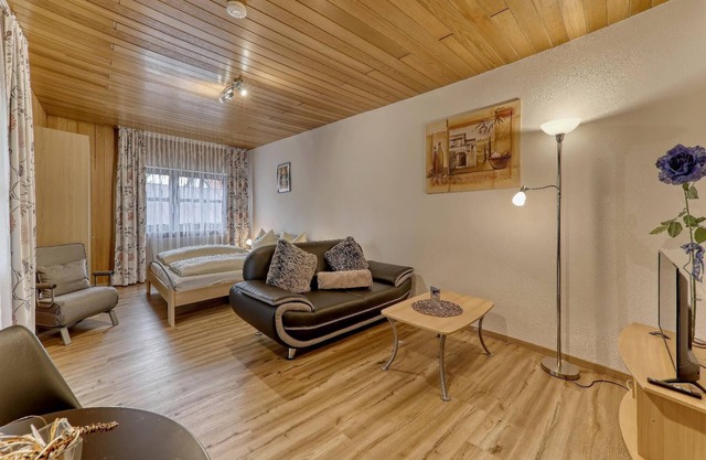 Schönes 38qm Appartement mit kombinierten Wohn/Schlafzimmer und Balkon