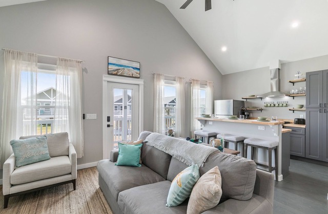 Schipps Creek - Ocean & Bay Views