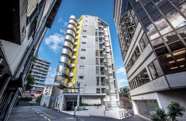 Scotia Tower Garden Apartment