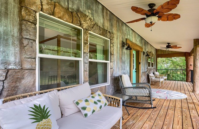 Sea Cow Retreat - Near Springs + Porch, Covered Deck & Fire Pit