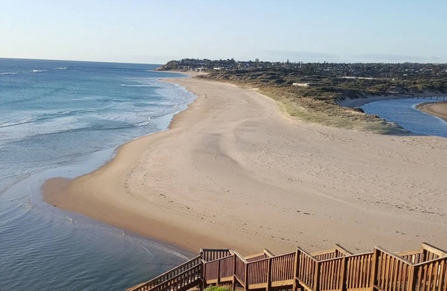 Sea Glass Nook B&B, Private & close to the beach