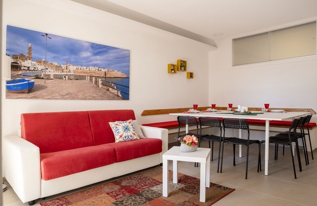 Seaside Apartment in Monopoli for 5 people on village