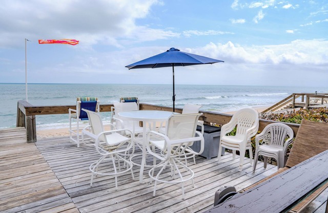 Seaside Villa ocean front with pool.n